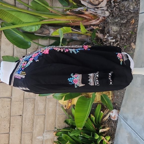 Johnny Was Black Blouse with Pink Embroidery Medium - Picture 2 of 10